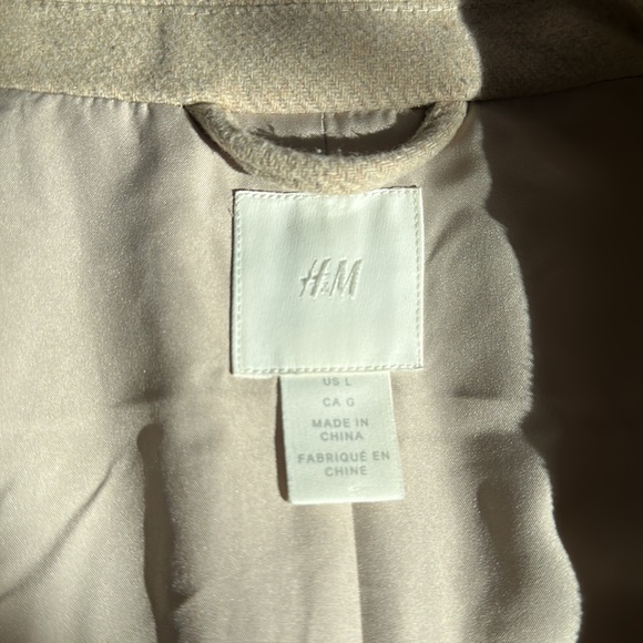 H&M Jacket - Picture 6 of 7